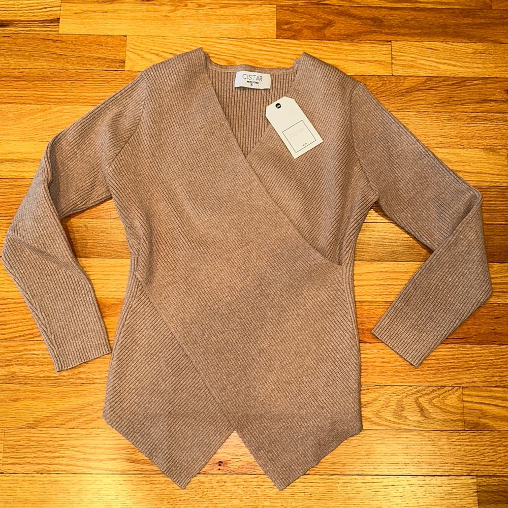 NEW WITH TAG CISTAR ASYMMETRICAL TAN SHIRT SIZE: SMALL